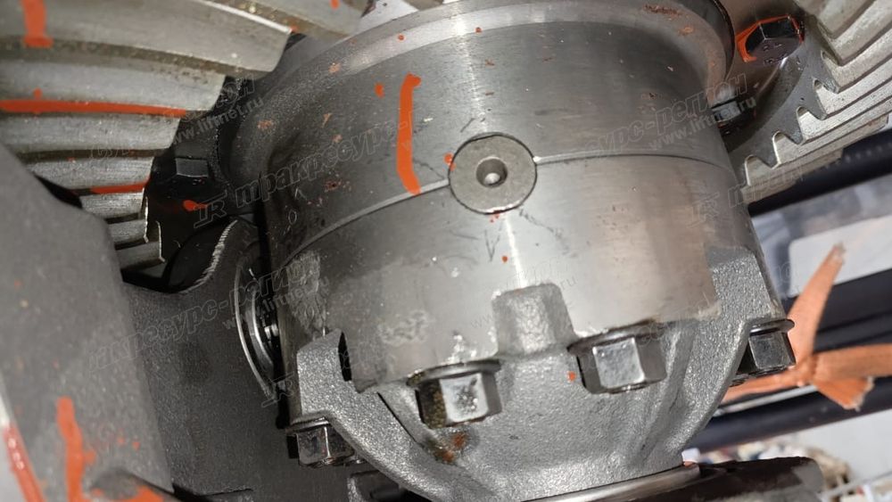 Редуктор моста 4.Z3.2.00A (против часовой)